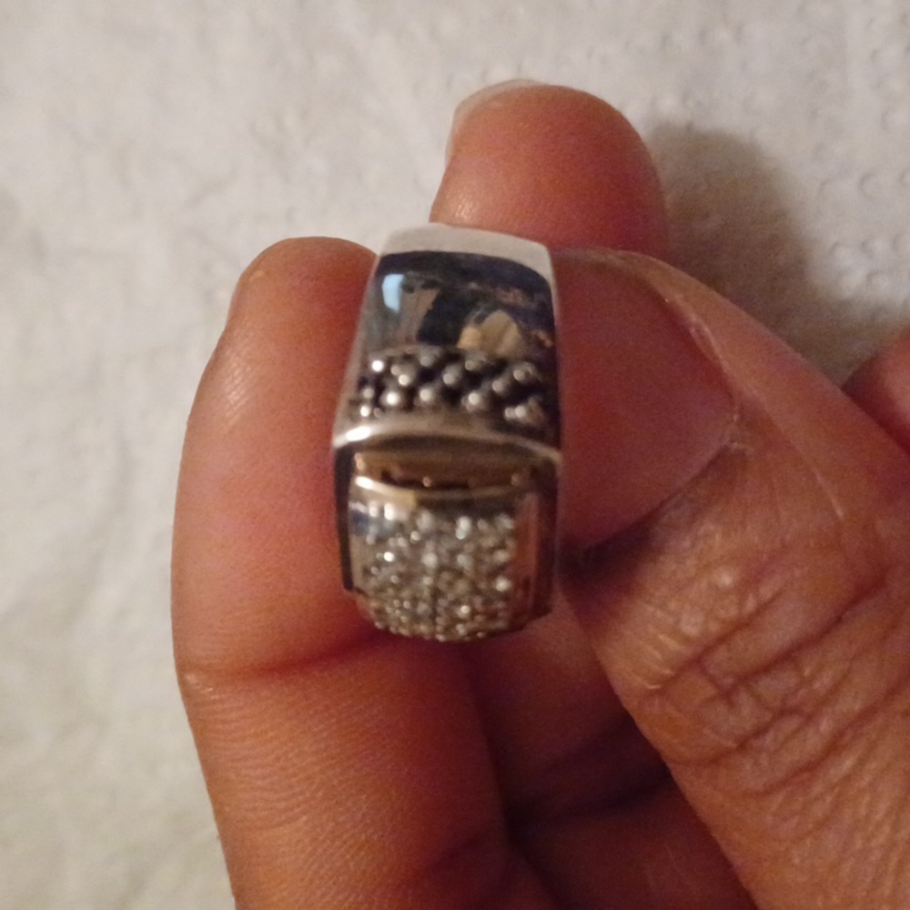 Size 7 used ring - Picture 3 of 4